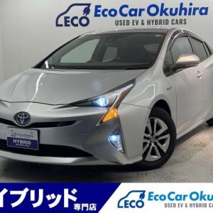 Ｈ28年プリウスＡ(2075)純正ナビ TV バックカメラ ETC