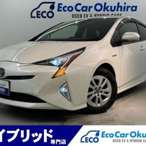 H28年プリウスS(7511)横滑り防止装置 オートマチックハイビーム