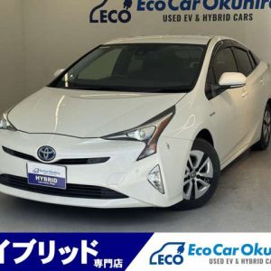 H30年プリウスS(0672)衝突被害軽減ブレーキ 社外ナビ フルセグTV