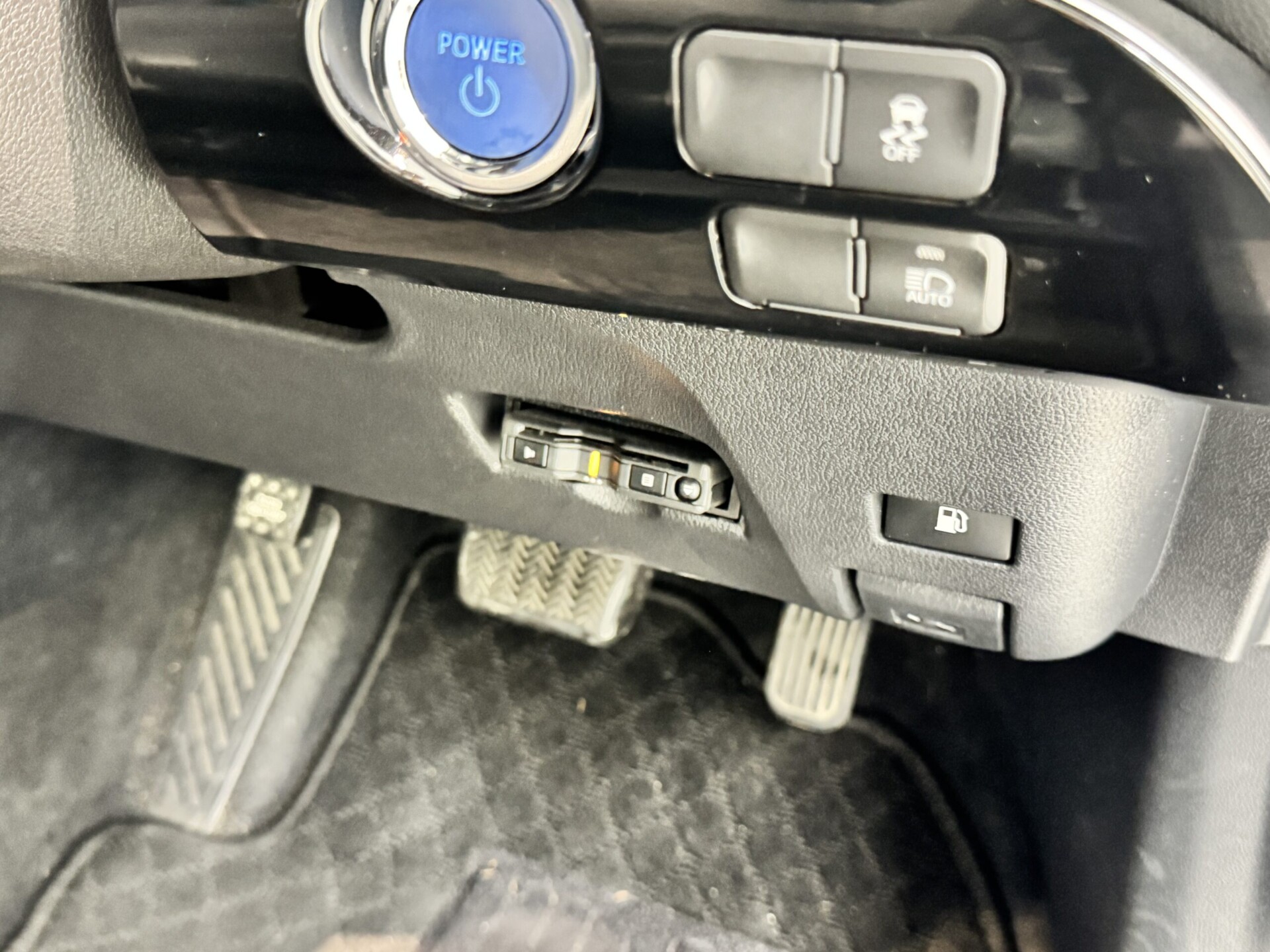 52