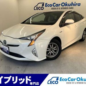 H28年プリウスA(0759)衝突被害軽減ブレーキ 横滑り防止装置