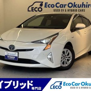 H29年プリウスS(1578)衝突被害軽減ブレーキ 衝突安全ボディ
