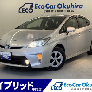 H25年プリウスS(6812)純正ナビ ワンセグTV Bカメラ